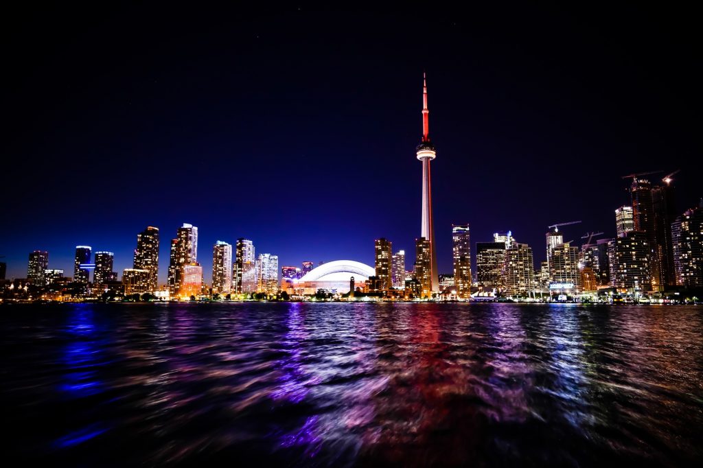 places to visit in toronto