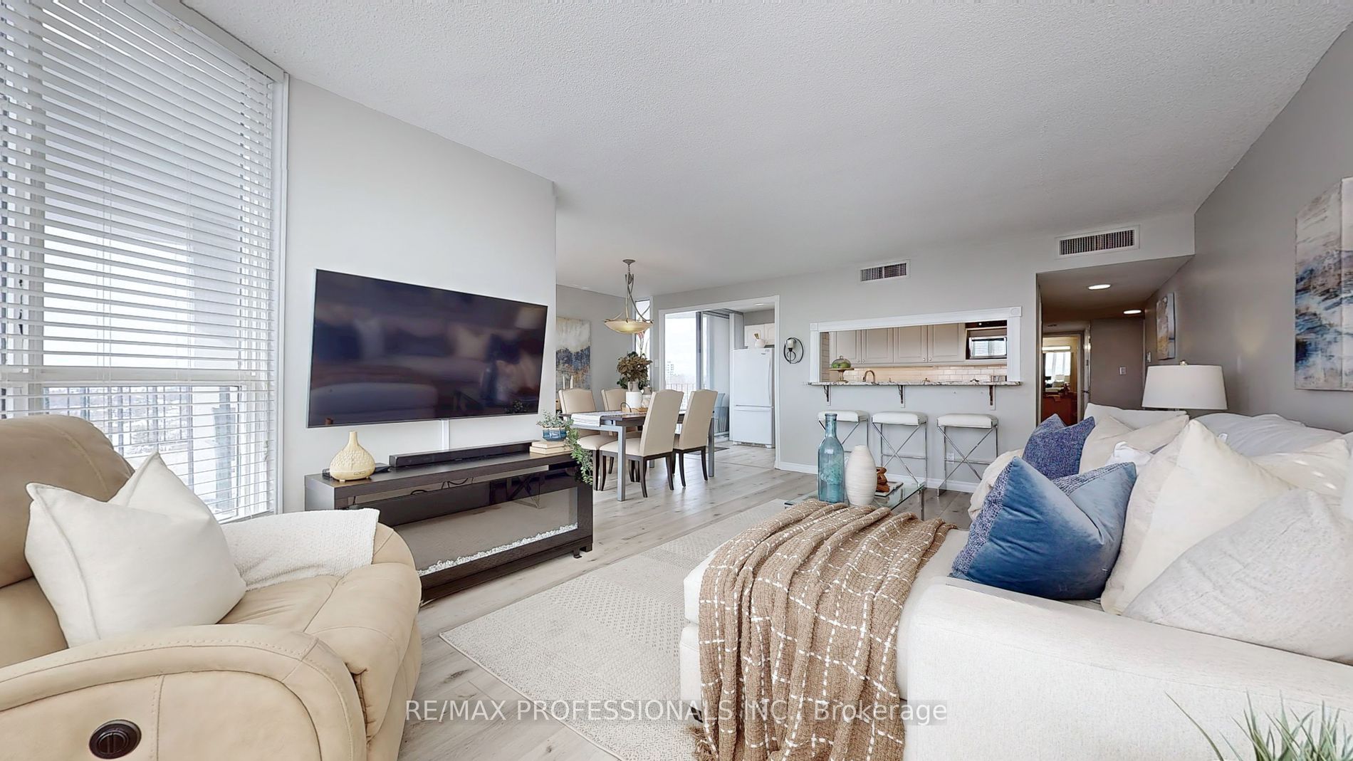 1333 Bloor St, Mississauga, Ontario