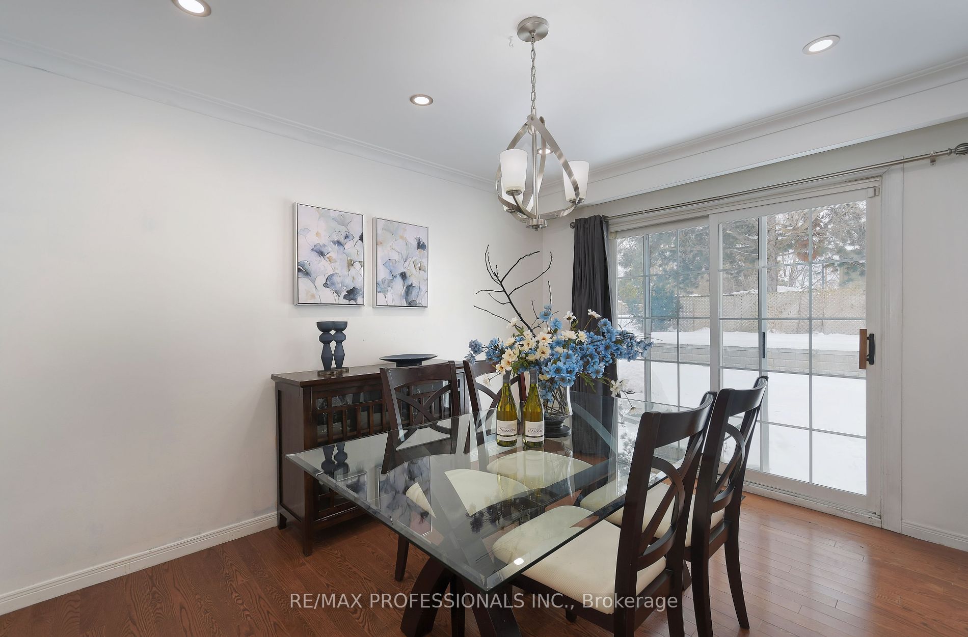 48 Old Burnhamthorpe Rd, Toronto, Ontario