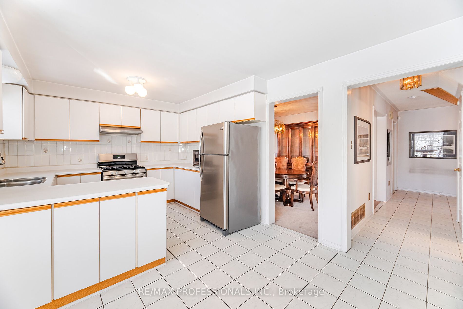 90 Burgby Ave, Brampton, Ontario