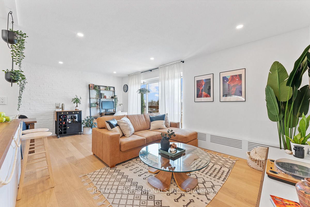 For Sale: 41 Lake Shore Drive 501, Toronto W06, ON M8V 1Z3, Toronto W06, ON