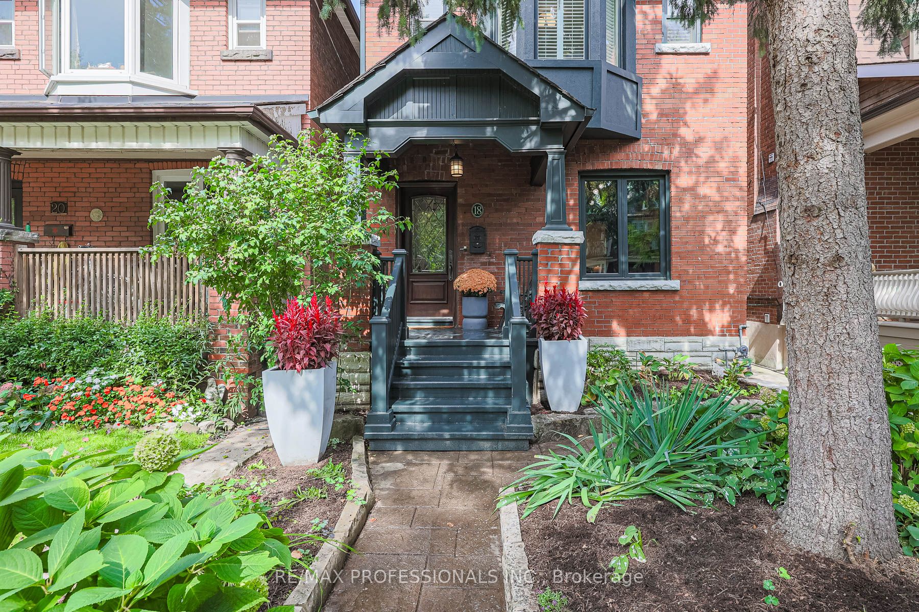 For Sale: 18 Constance Street, Toronto W01, ON M6R 1S4, Toronto W01, ON