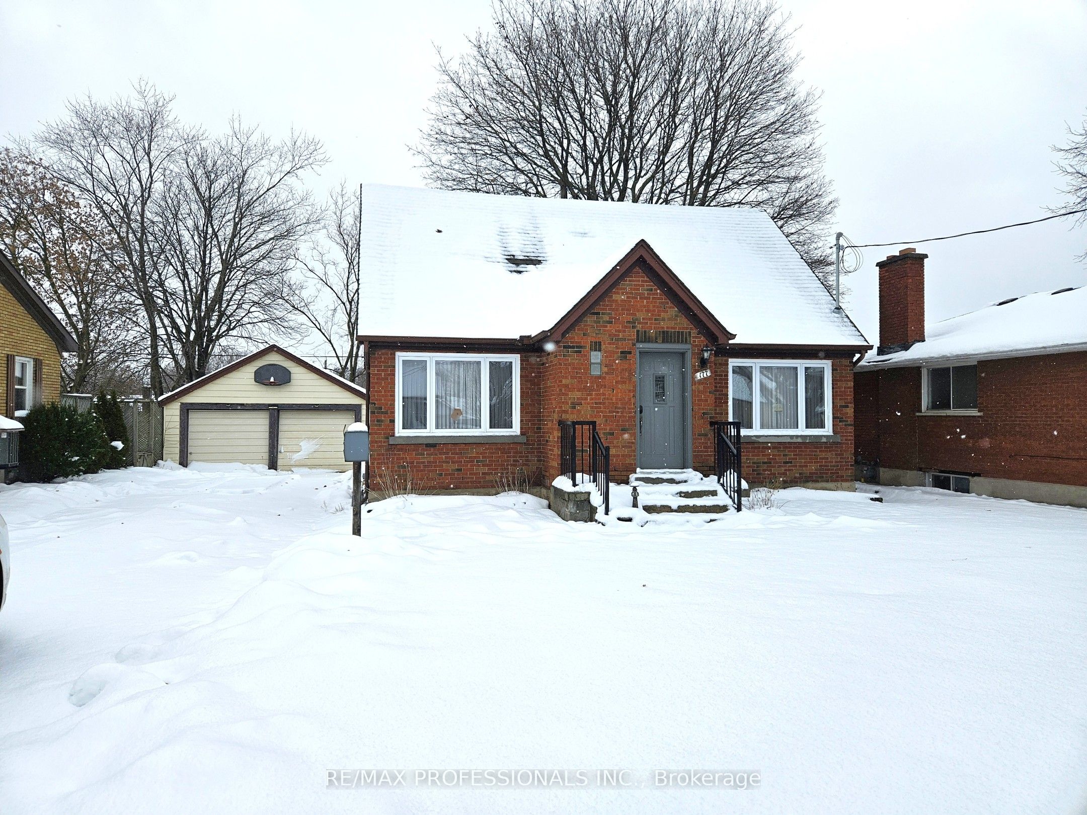 For Lease: 177 Ninth Avenue, Kitchener, ON N2C 1S9, Kitchener, ON